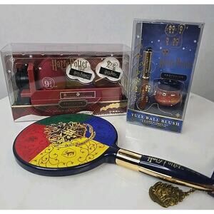 Profusion Cosmetics Harry Potter Holiday Howard's Houses Make Up & Mirror Set